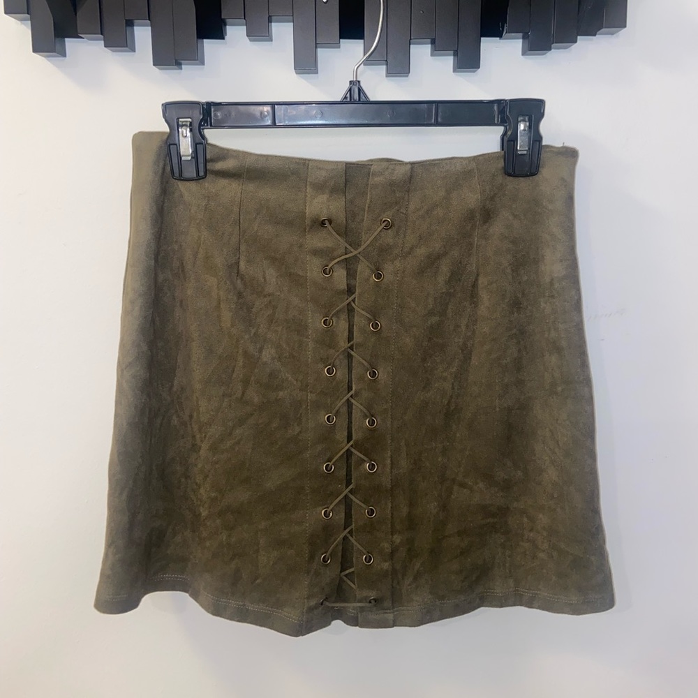 High rise suede mini skirt in olive. Size L